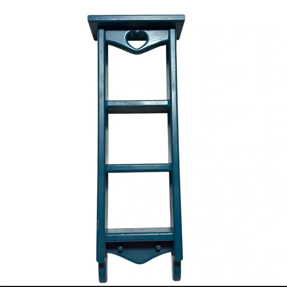 Decorative Wooden Heart Ladder Style Display Shelf With Pegs Vintage Cabin